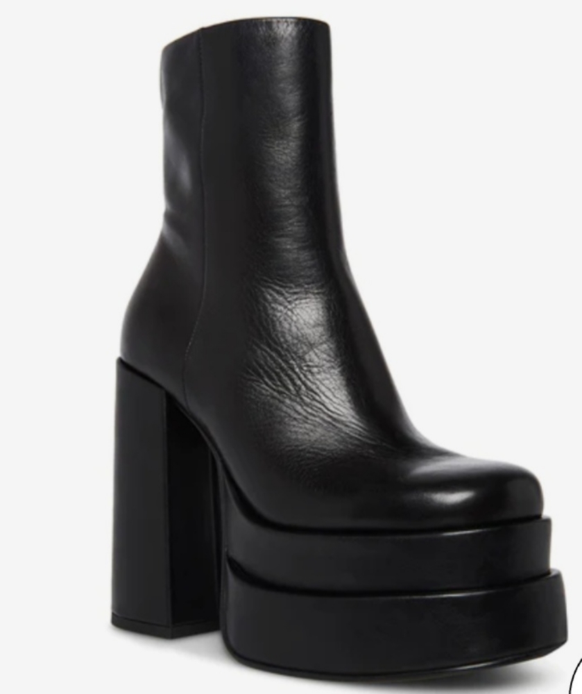 Boot - Picture 2 of 4